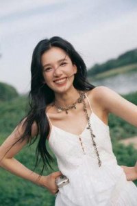 ​彭昱畅公开恋情，澄清非张婧仪，粉丝放心