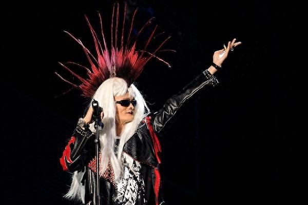 马云今天退休,回顾马云的20张照片,致敬乡村教师马老师