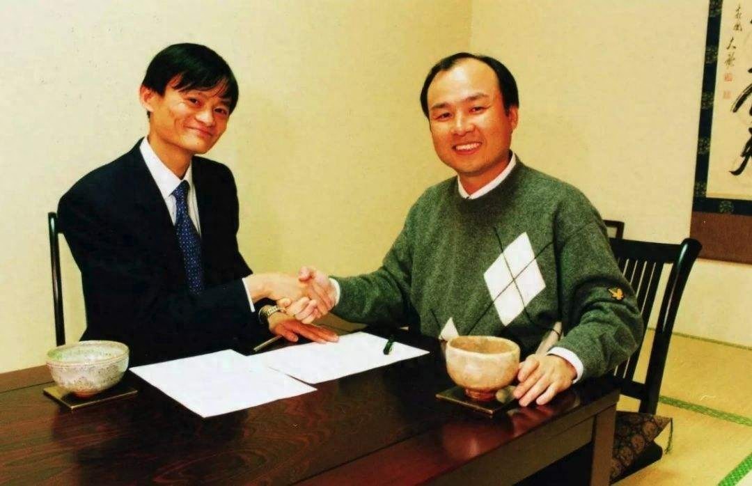 马云今天退休,回顾马云的20张照片,致敬乡村教师马老师