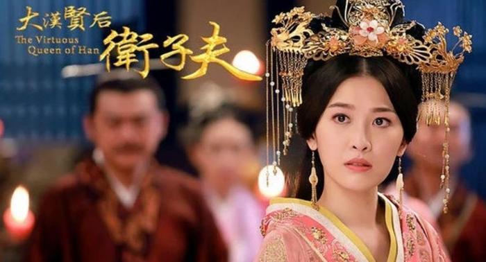 周丽淇结婚喜讯被爆,粉丝祝福满满,却因这一发现惨遭网友唾骂