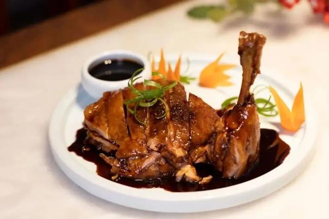 江苏苏州这5种经典美味小吃(苏州最美味的5道地方菜)(6)