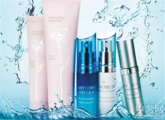 雅姿品牌不惧年龄和性别 让人大放光彩