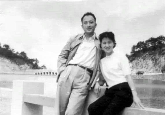 王文娟个人资料写真作品