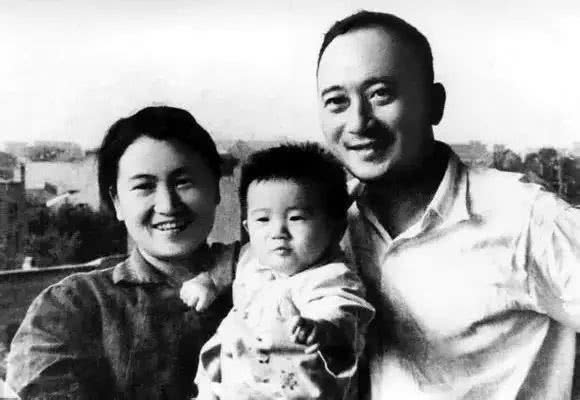 王文娟个人资料写真作品