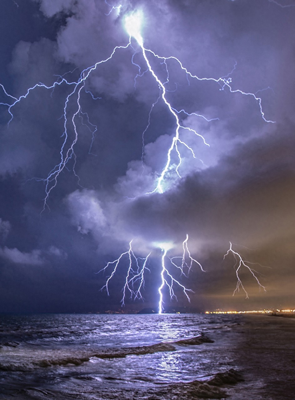电闪雷鸣--大自然的最狂暴的力量