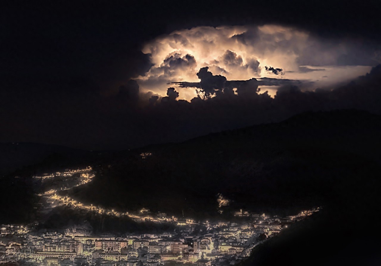 电闪雷鸣--大自然的最狂暴的力量