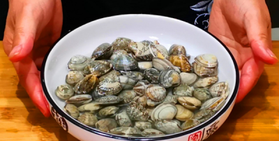 ​炒花蛤要先煮一下吗,炒花蛤要先煮一下 炒花蛤要不要先煮一下