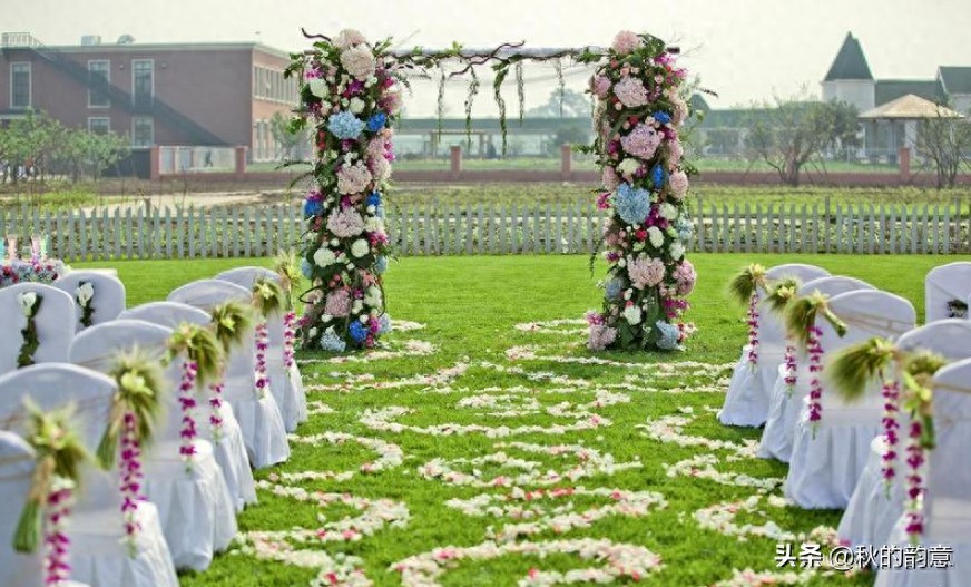 北京蓝调薰衣草庄园，蓝莓、草莓为主栽品种，已成为当地绿色地标