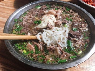 ​去湖南郴州必吃的五大美食，剁椒鱼头每次都吃，你们也来尝尝