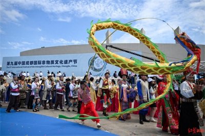 ​端午假期收官，成都有多“热”？接待游客超733万，旅游收入突破52亿