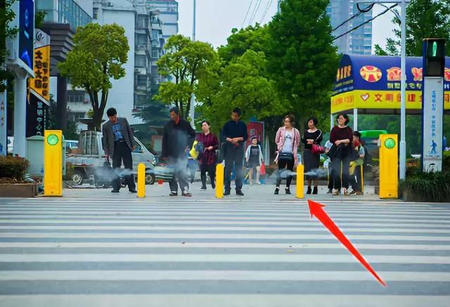 董明珠被双重处罚（拥有完美不在场证明的董明珠）(5)