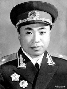 ​原沈阳军区副政委——李伯秋