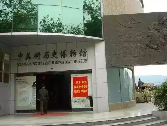 一边深圳一边香港！现在，去中英街可以网上预约、自助取证啦