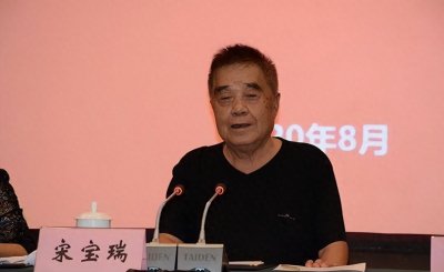 ​他从清华毕业后扎根大西南，从焊接工做到四川省长，今年84仍健在