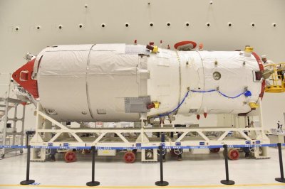 ​天舟二号发射成功 鱼香肉丝、宫爆鸡丁上太空