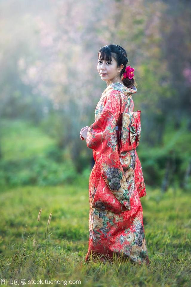 大家不会错把汉服叫和服（和服与汉服对比作为龙的传人你更倾向于谁）(5)