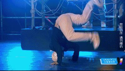 街舞简史丨《热血街舞团》科普时间！深扒Breaking风靡史