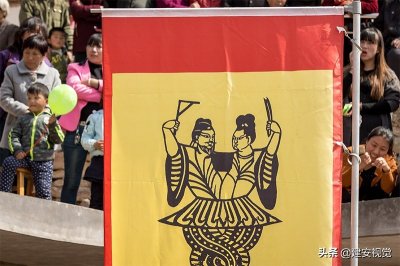 ​清朝初期强令汉族臣民剃发易服，“倡从而优伶不从”是啥意思？