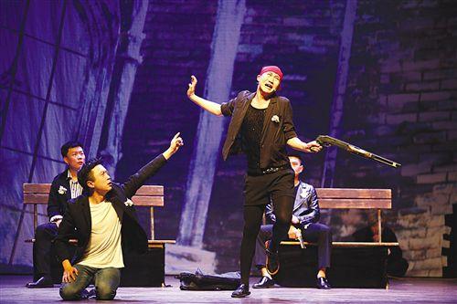 乌龙山伯爵开心麻花舞台剧完整版(乌龙山伯爵三场连演)(1)