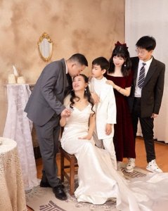 ​吓得孙海洋立马澄清，否认自己重男轻女，称赞父亲给自己做了榜样