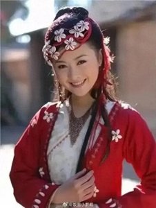 ​沈腾老婆王琦年轻照片曝光，美貌惊艳不输林允，如今变化令人唏嘘
