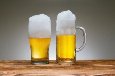 ​鲜啤过了保质期10天可以喝吗(燕京鲜啤保质期多久)