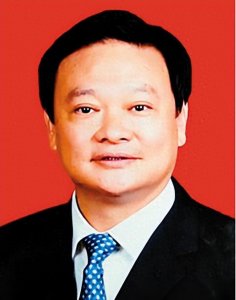 ​光芒不灭：从市长到省长，他的退休生活逆袭大学教授！