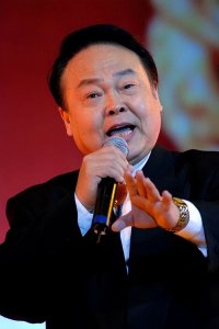 ​民歌泰斗柳石明：被郭兰英“辜负”，一生未娶，80岁孤独而终