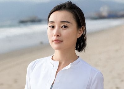 ​直到看完吴越的家，才终于明白她53岁不需要找“老公”的原因！