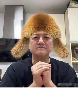 ​李湘前夫李厚霖直播打赏李亚鹏，揭秘他眼中的对“穷”的定义！