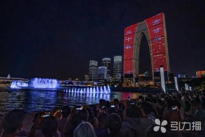 ​地标雕塑“上新”！来苏州打卡金鸡湖，亲湖游览全攻略请查收
