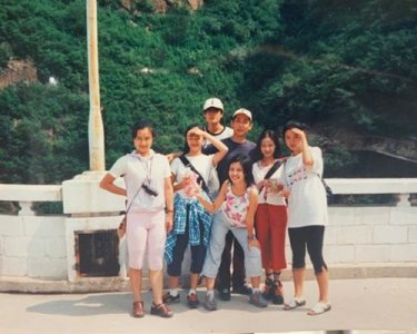 ​姚晨晒20年前合照是什么意思？背后真相竟然是这样