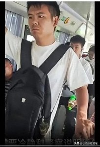 ​上海公交惊现猥亵事件，女子遭男子下体侵犯，逃跑未遂引众怒！