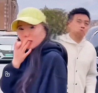 ​医院偶遇丈夫陪小三产检！律师身份曝光，对话真寒透人心