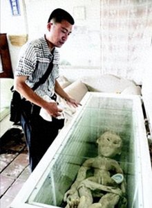 ​2013年，山东男子电死外星人将其放在冰箱，真相揭晓后众人傻眼