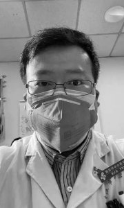 ​李文亮人生的几个侧面：父母曾双双下岗，中学老师说他能坐冷板凳