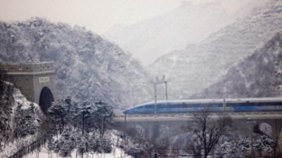 强降雪为何会导致高铁限速甚至停运？专家详解